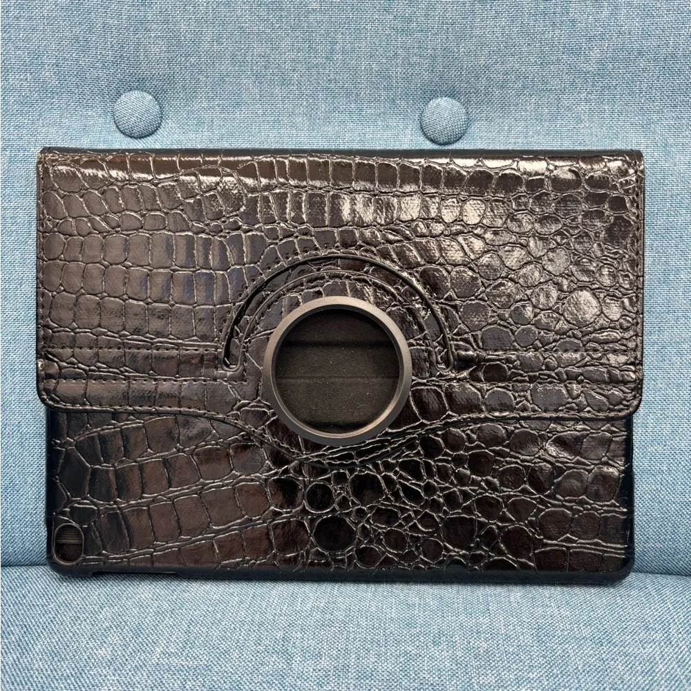 Black Croc-Embossed Men’s Tablet Folio Case for IPAD 5-6 (9.7 inch screen)